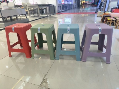 357塑料凳